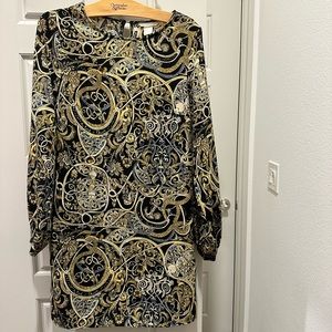 Fashionable printed H&M dress.